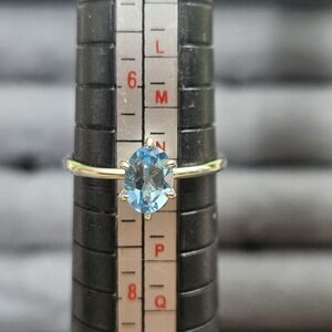 9. 925 Sterling Silver Aquamarine Ring